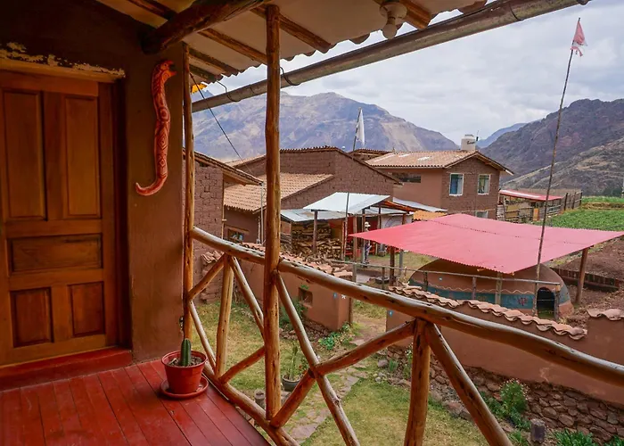 Michi Hampi Medicine Community * Pisac