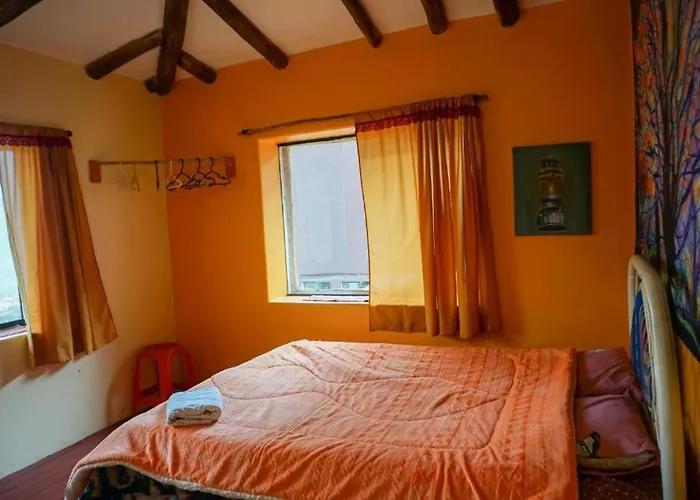 Michi Hampi Medicine Community * Pisac