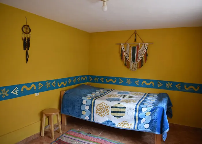 Michi Hampi Medicine Community Pisac